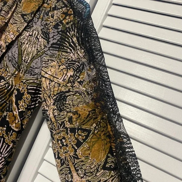 Free People New World Hi Low Top Size M - Picture 4 of 9